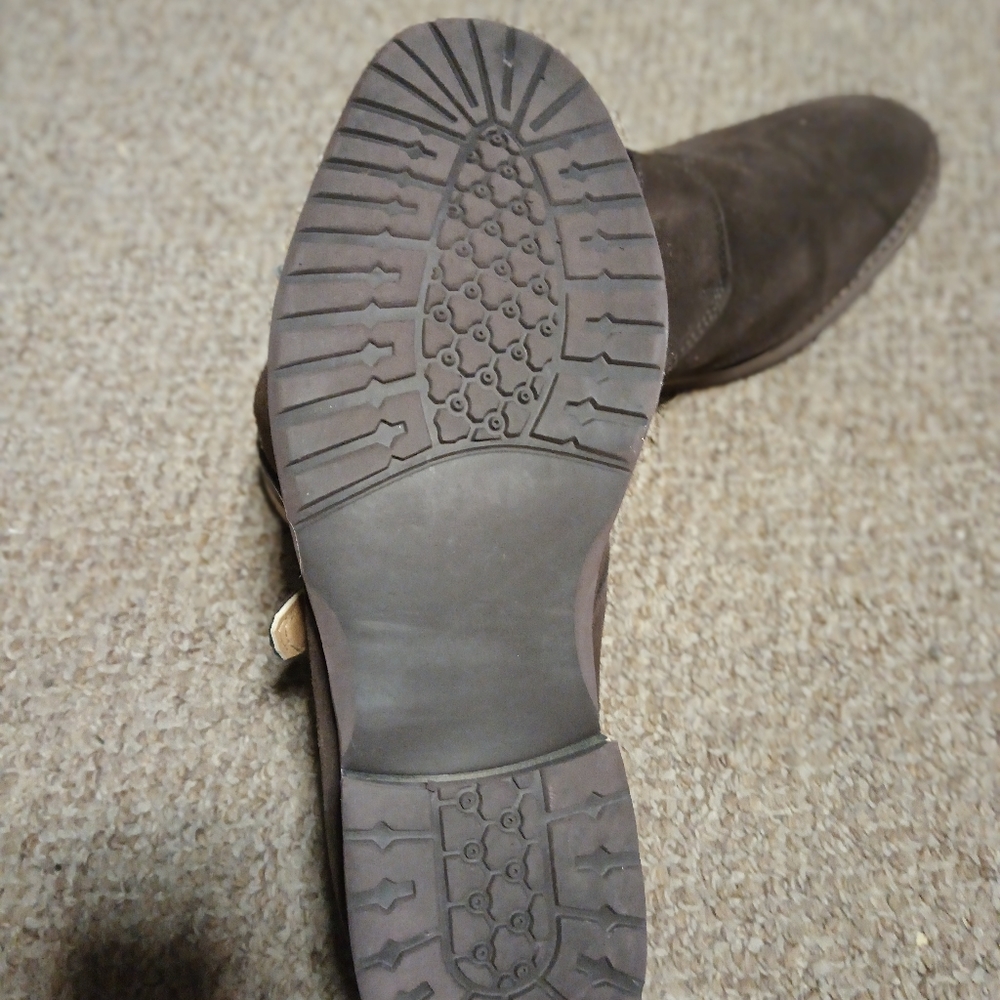 Men's brown suede one buckle loafers